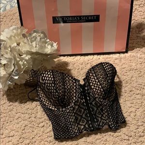 Victoria’s Secret Bra 32DD